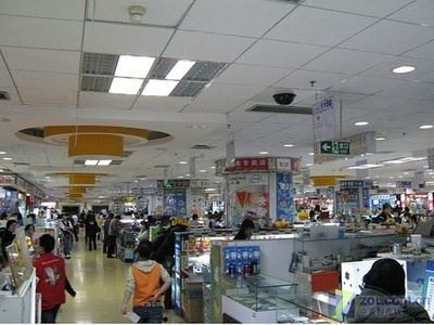 年終市場透視 中關村柜臺交易轉向現金結算，電子產品銷售模式悄然變化